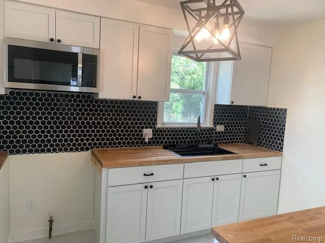 16269 Coram Street Detroit City, MI 48205