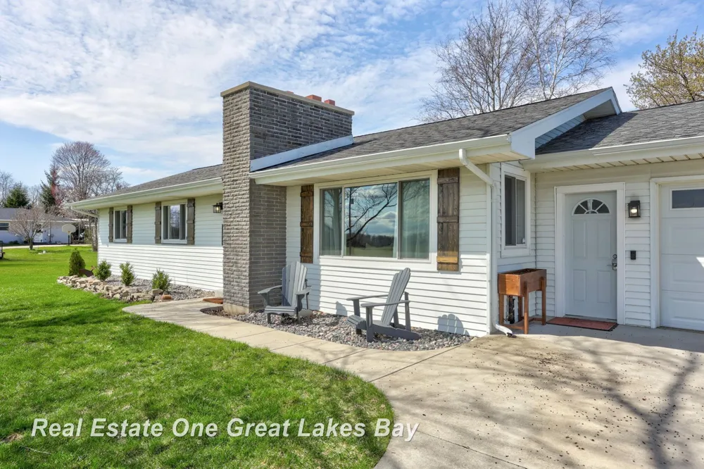 7130 Pierce Road Tittabawassee Township, MI 48623