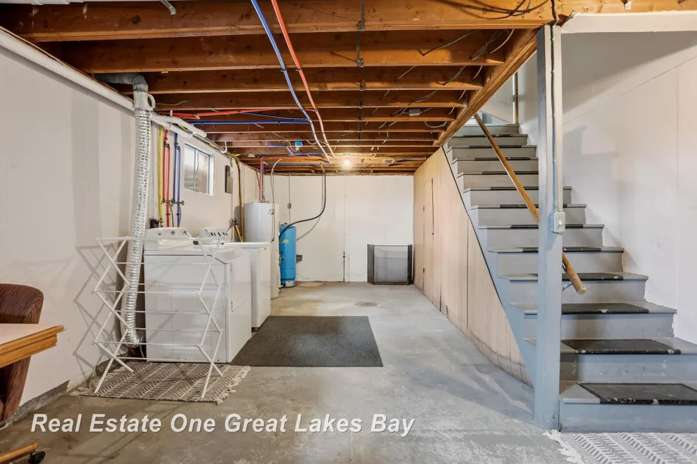 7130 Pierce Road Tittabawassee Township, MI 48623