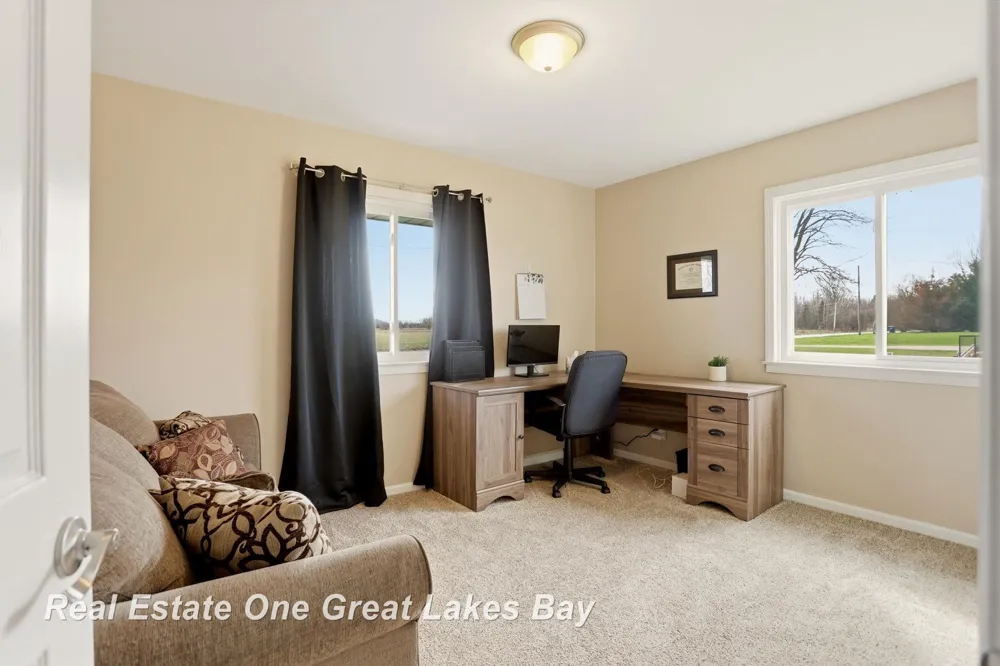 7130 Pierce Road Tittabawassee Township, MI 48623