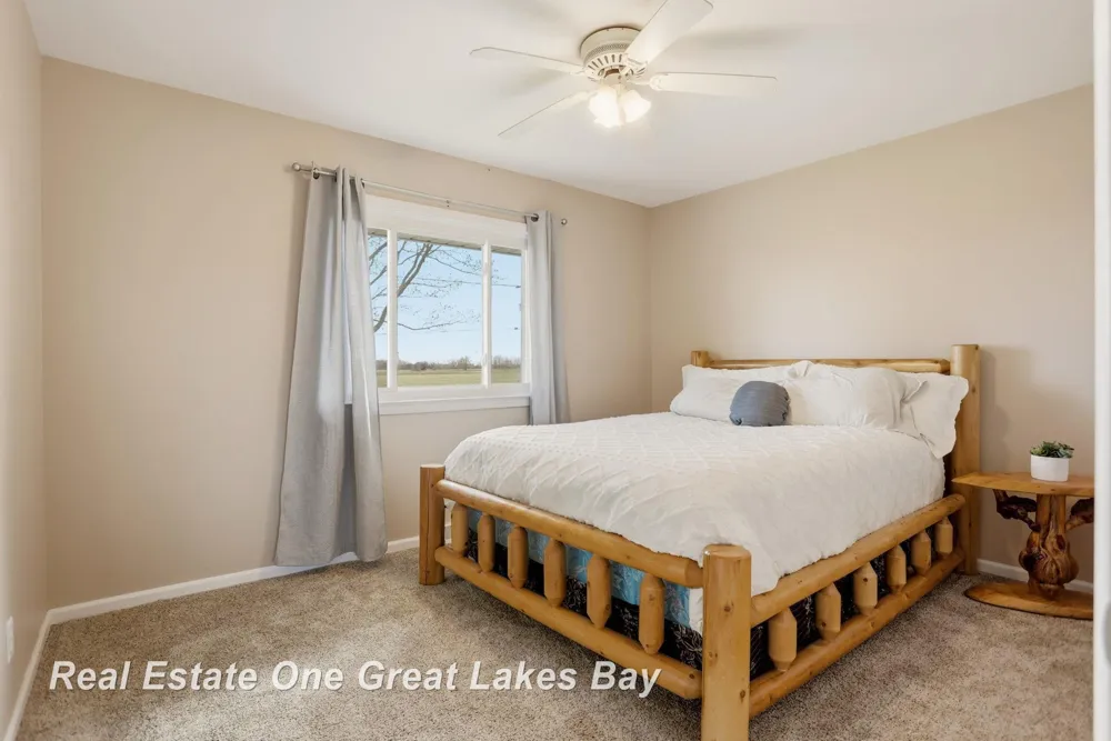 7130 Pierce Road Tittabawassee Township, MI 48623