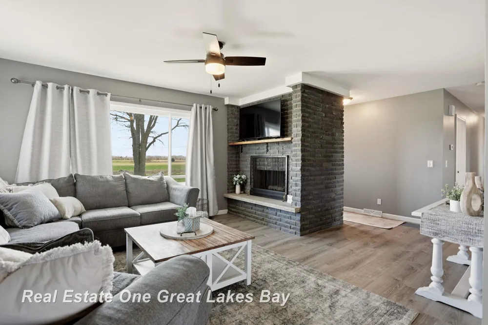 7130 Pierce Road Tittabawassee Township, MI 48623