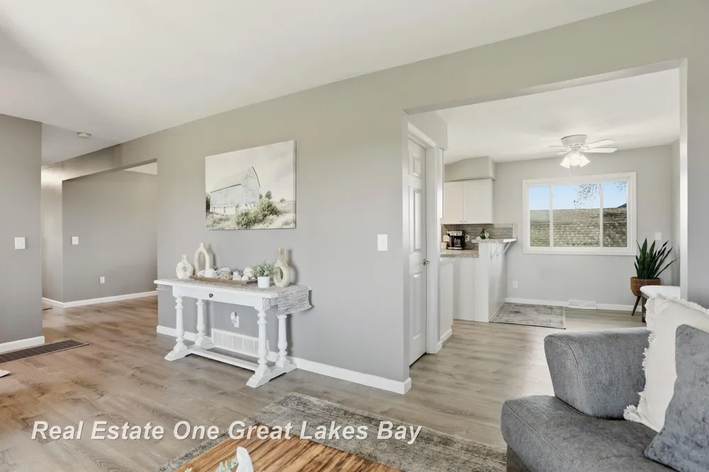 7130 Pierce Road Tittabawassee Township, MI 48623
