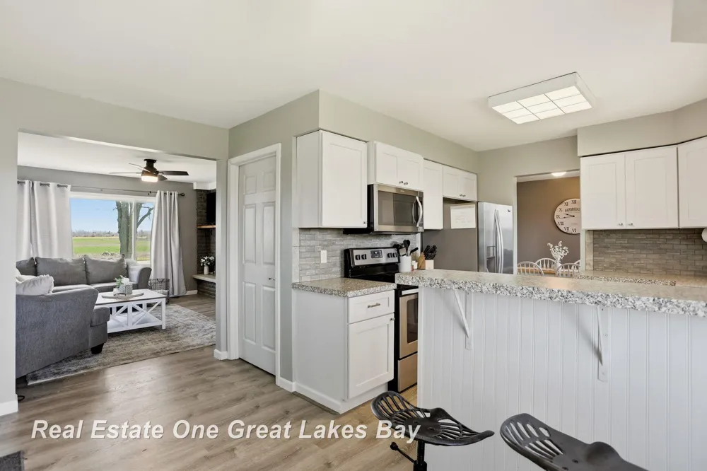 7130 Pierce Road Tittabawassee Township, MI 48623