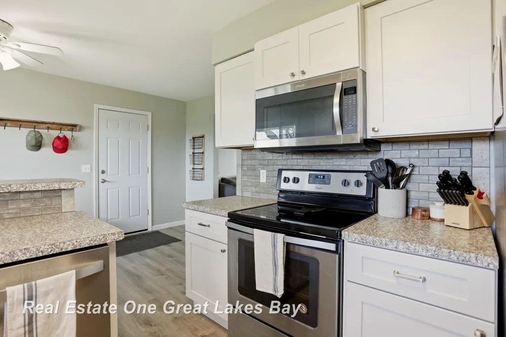 7130 Pierce Road Tittabawassee Township, MI 48623