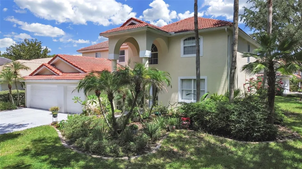 10212 GARDEN ALCOVE DRIVE Tampa, FL 33647