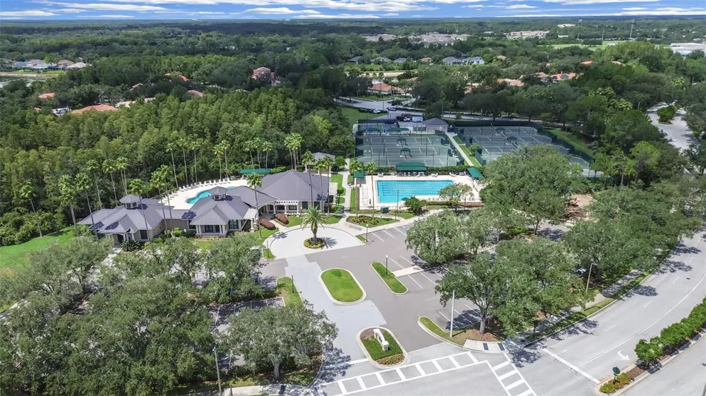 10212 GARDEN ALCOVE DRIVE Tampa, FL 33647