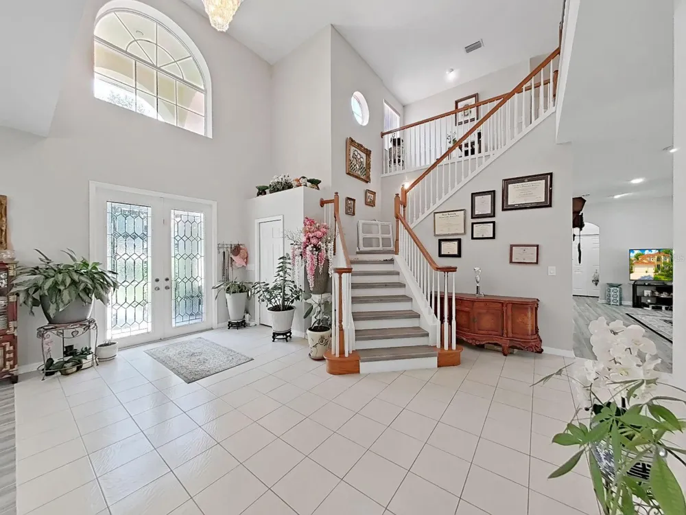 10212 GARDEN ALCOVE DRIVE Tampa, FL 33647