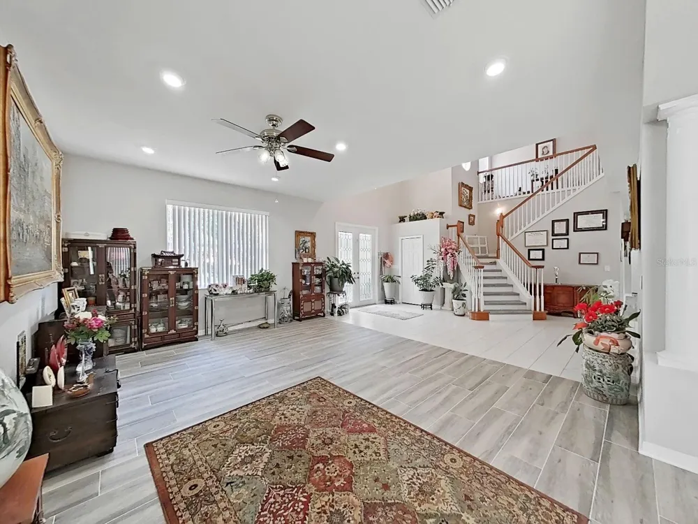 10212 GARDEN ALCOVE DRIVE Tampa, FL 33647