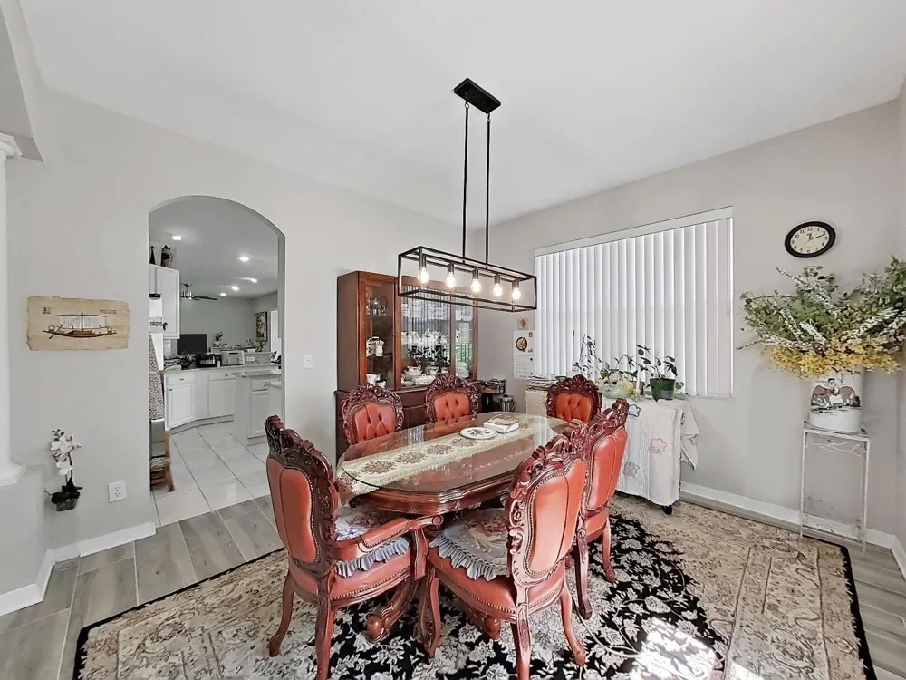 10212 GARDEN ALCOVE DRIVE Tampa, FL 33647
