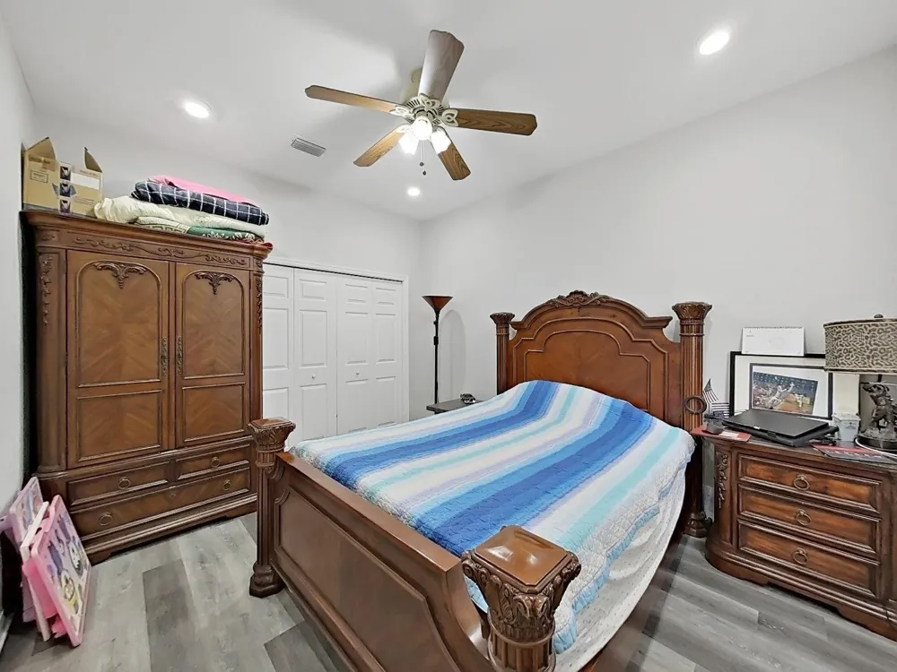 10212 GARDEN ALCOVE DRIVE Tampa, FL 33647