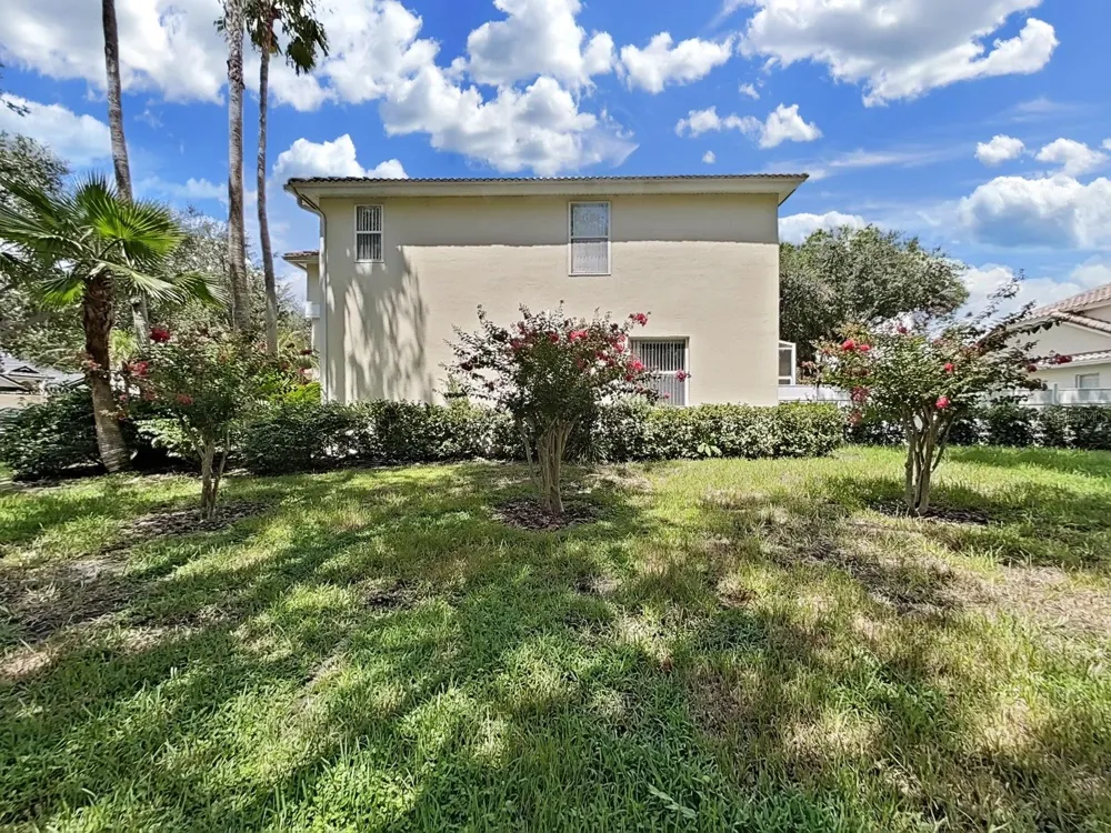 10212 GARDEN ALCOVE DRIVE Tampa, FL 33647