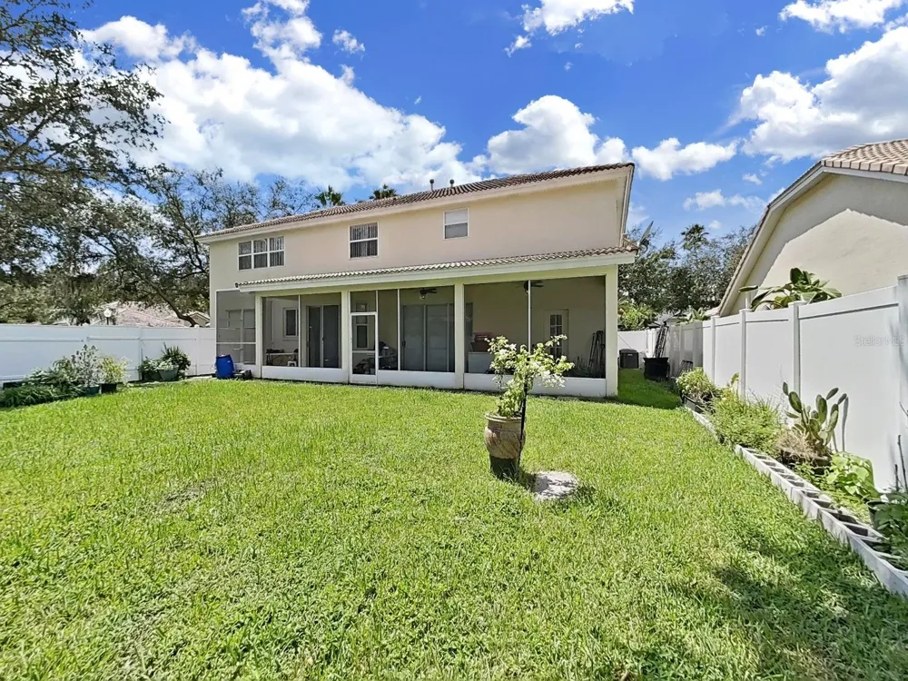 10212 GARDEN ALCOVE DRIVE Tampa, FL 33647