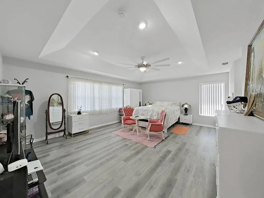 10212 GARDEN ALCOVE DRIVE Tampa, FL 33647