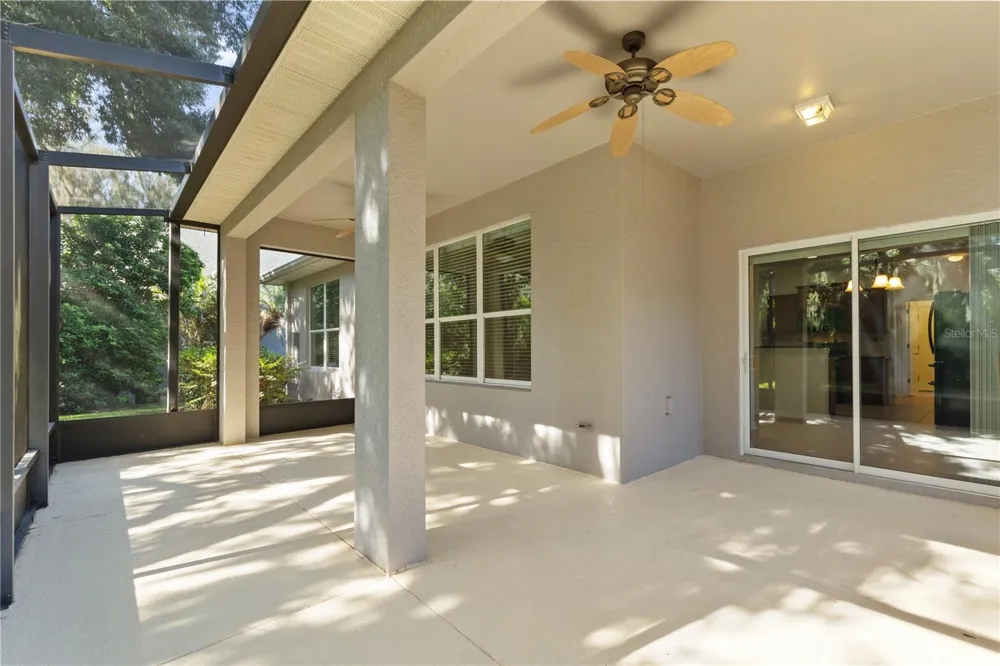 15842 STARLING WATER DRIVE Lithia, FL 33547