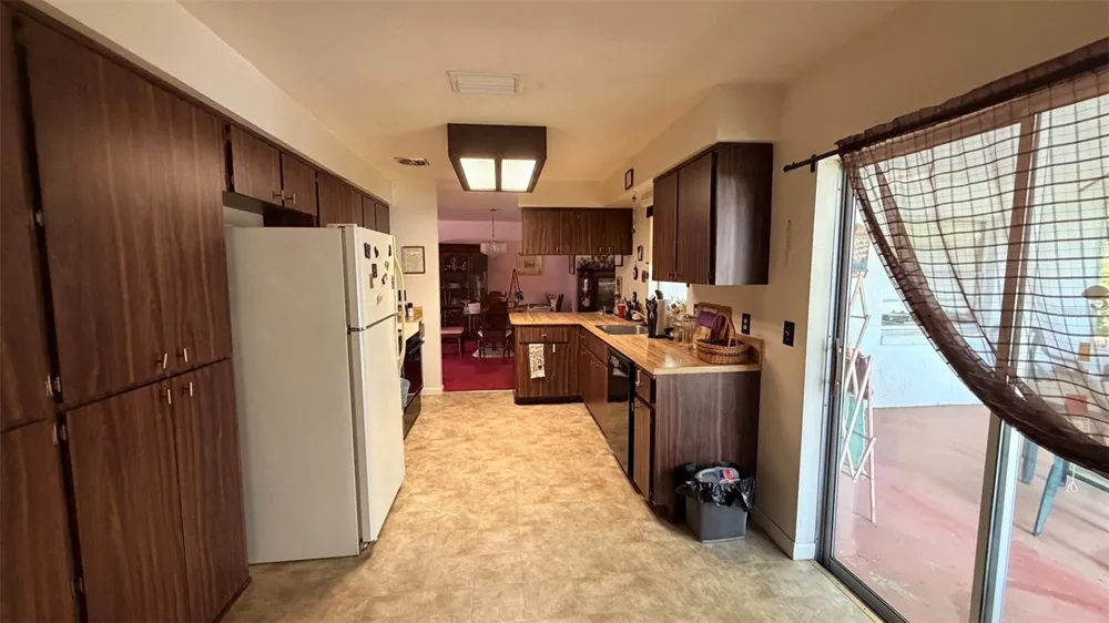 212 S LUCILLE STREET Beverly Hills, FL 34465