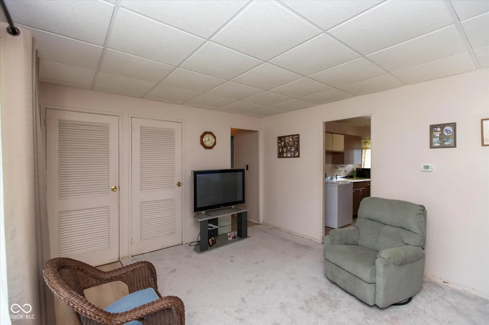 501 Mooreland Drive Whiteland, IN 46184