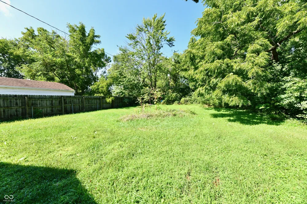 218 Jefferson Street Brownsburg, IN 46112