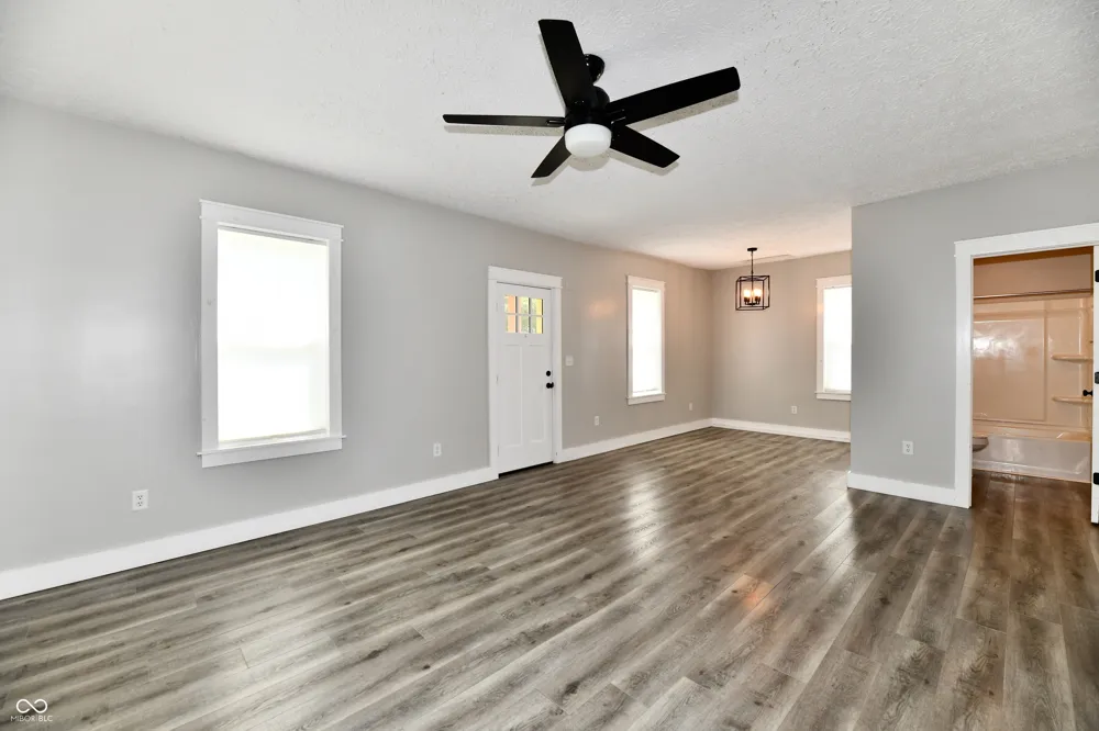 218 Jefferson Street Brownsburg, IN 46112