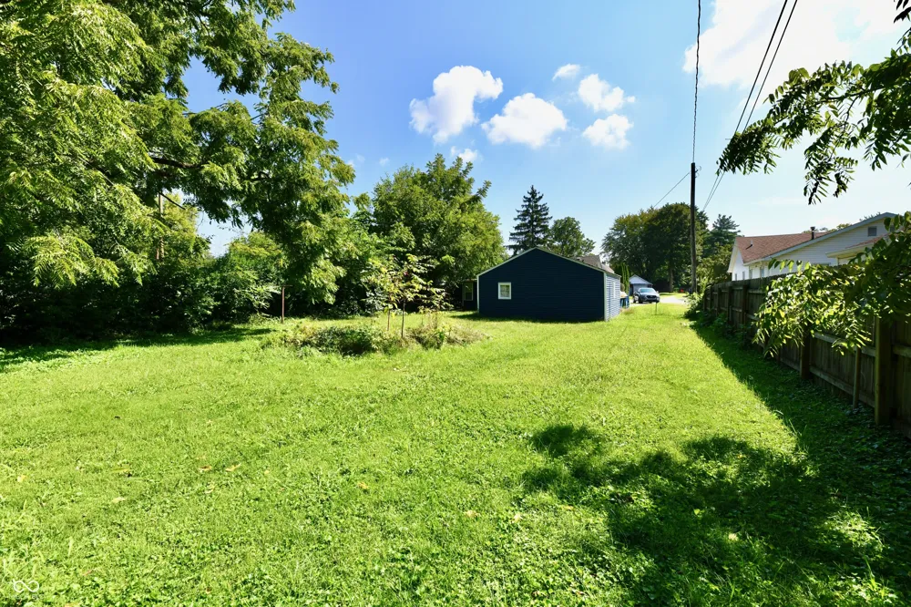 218 Jefferson Street Brownsburg, IN 46112