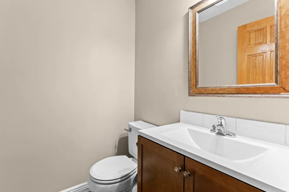 1715 35th Street NE Rochester, MN 55906