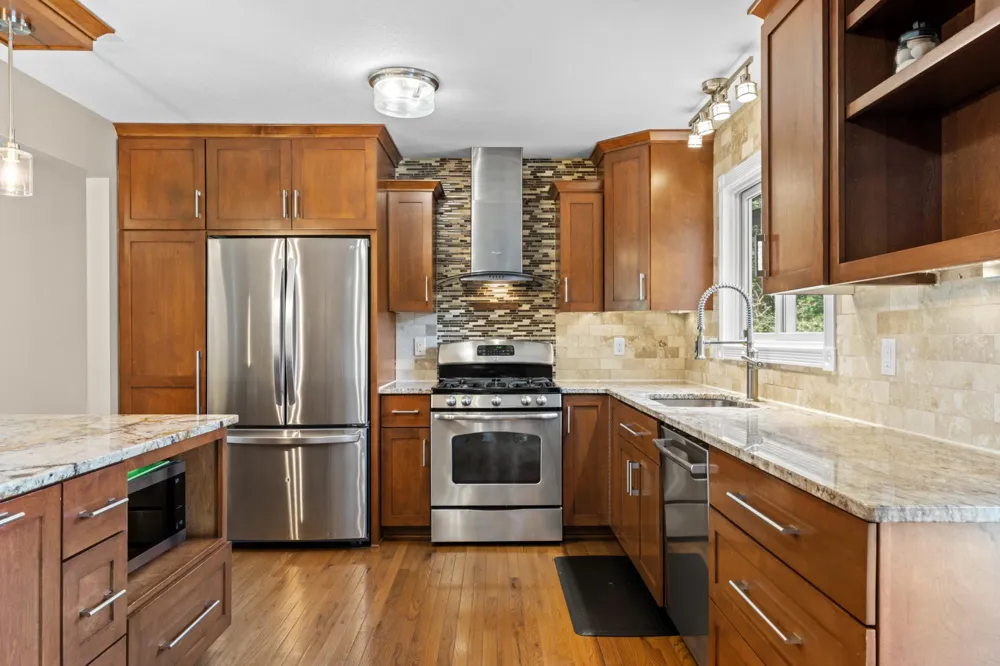 1715 35th Street NE Rochester, MN 55906