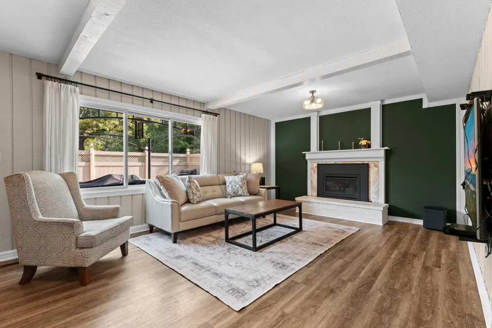 1715 35th Street NE Rochester, MN 55906
