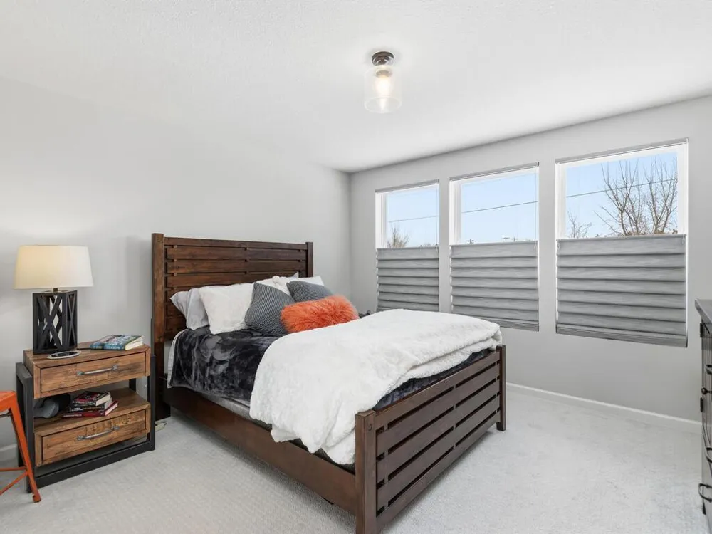 4876 Avery Court Eagan, MN 55123
