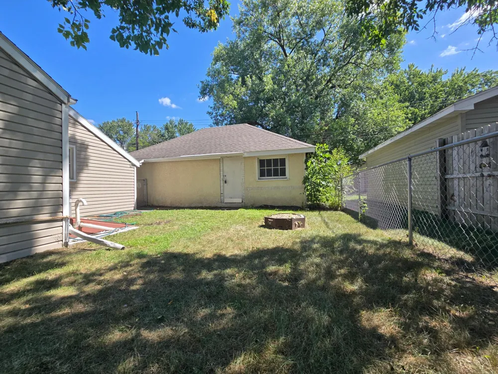 1202 11th Avenue SE Saint Cloud, MN 56304
