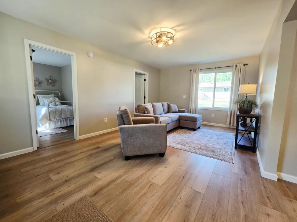 1202 11th Avenue SE Saint Cloud, MN 56304