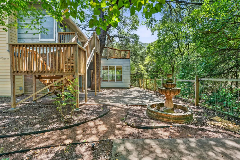 6003 La Naranja Lane Austin, TX 78749