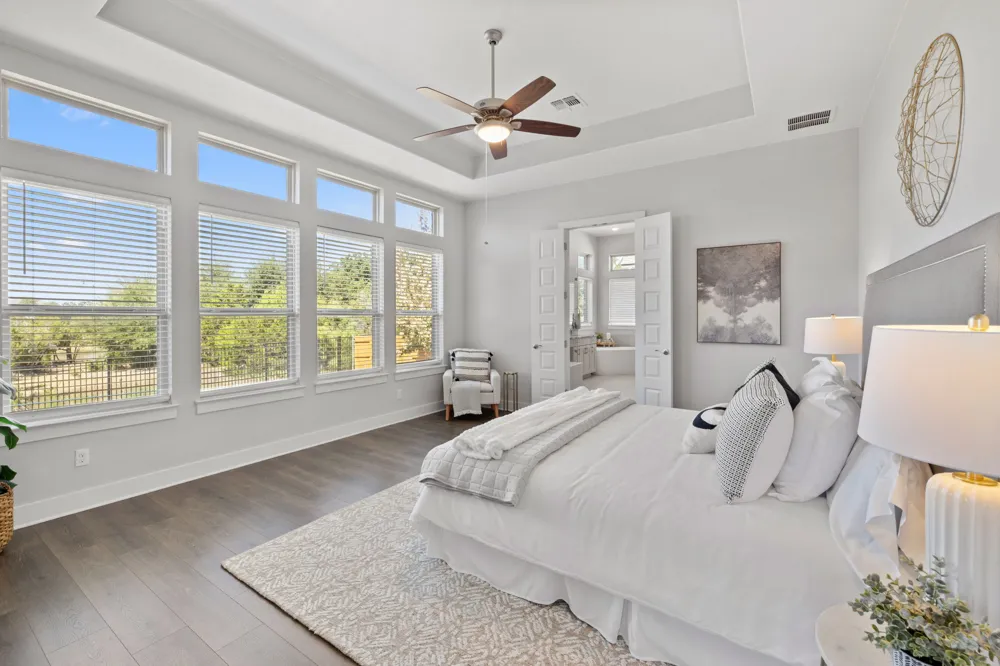2332 Airport Drive Leander, TX 78641