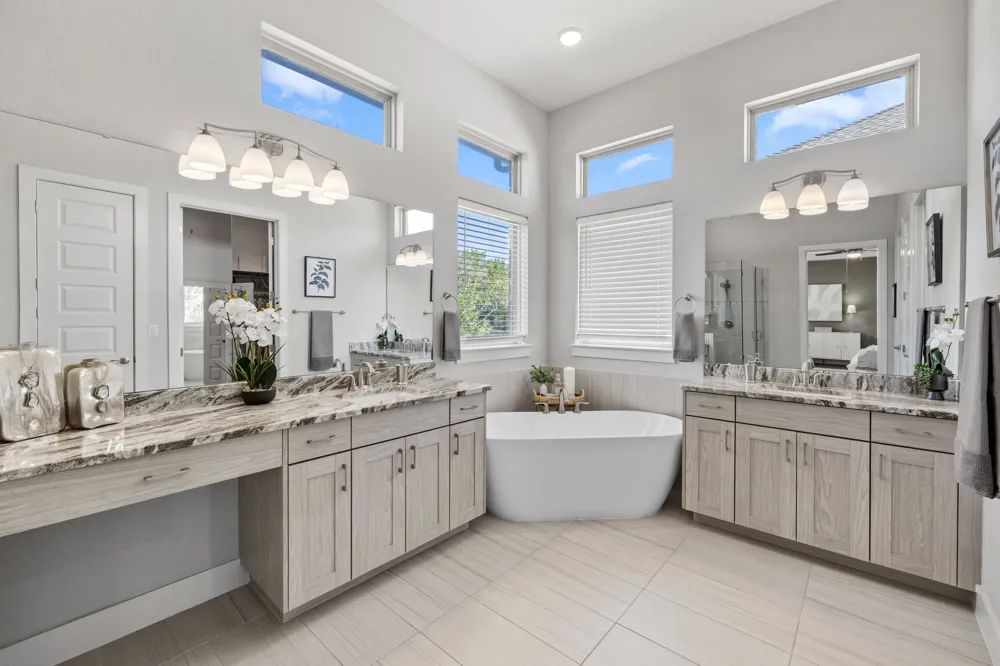 2332 Airport Drive Leander, TX 78641