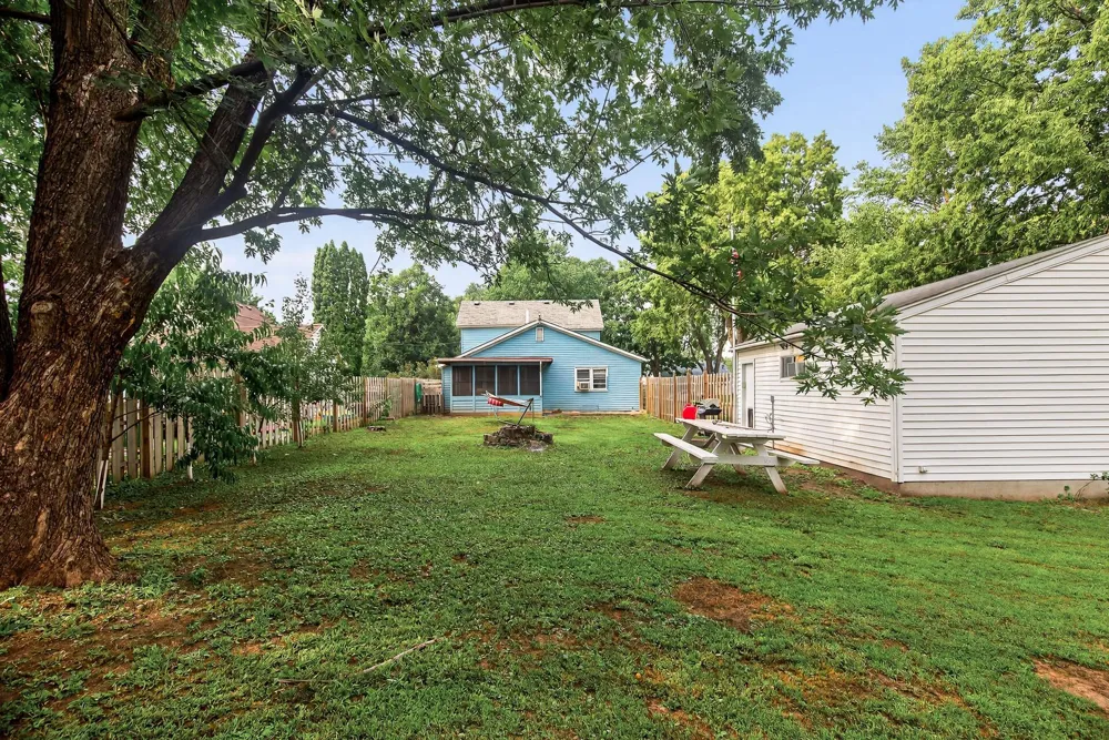 517 8th Street W Hastings, MN 55033