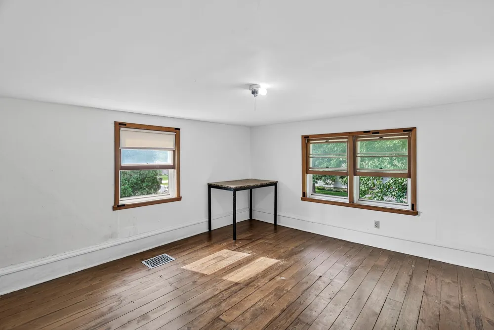 517 8th Street W Hastings, MN 55033
