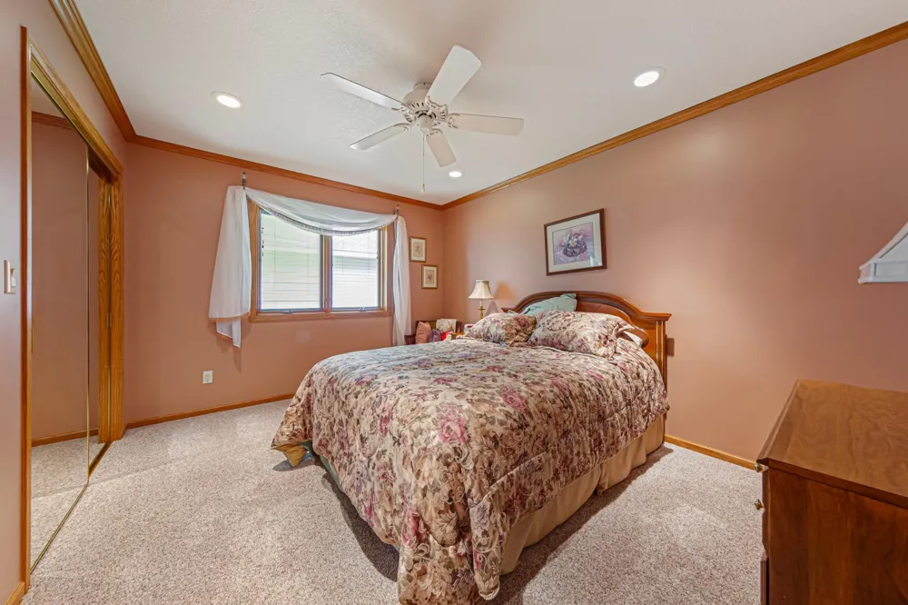 943 Reed Street Waterville, MN 56096