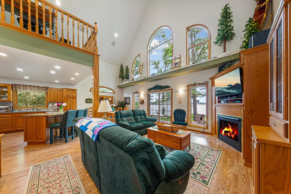943 Reed Street Waterville, MN 56096