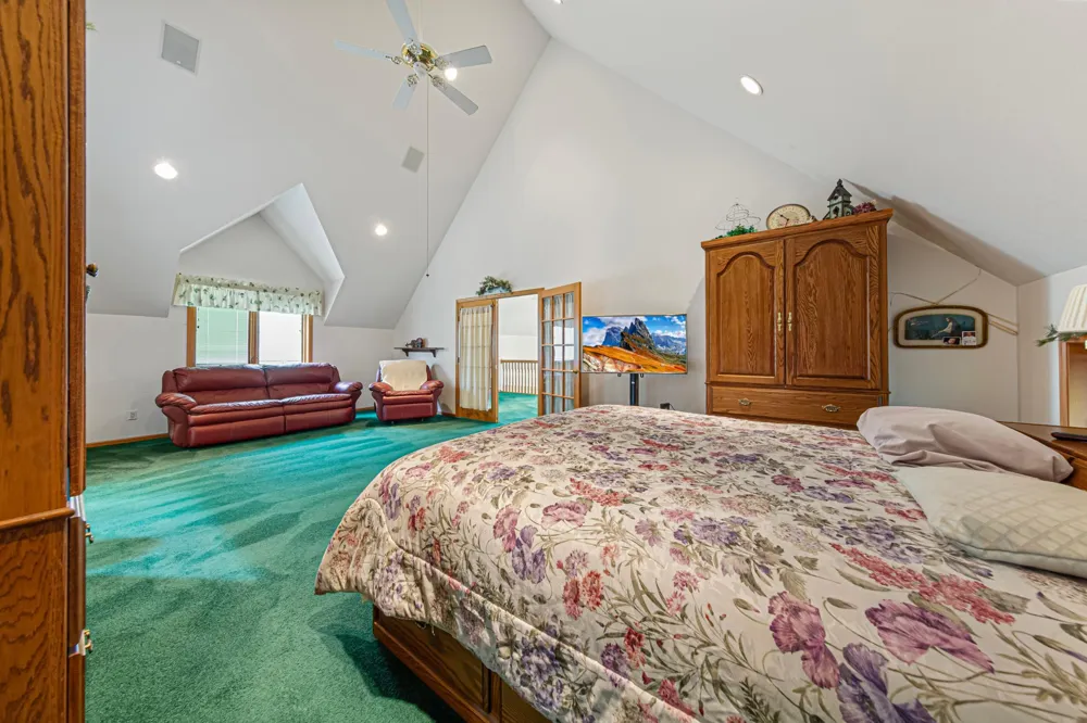 943 Reed Street Waterville, MN 56096