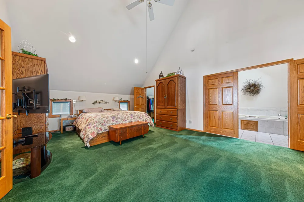 943 Reed Street Waterville, MN 56096