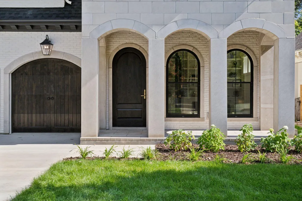 5341 Kellogg Avenue Edina, MN 55424