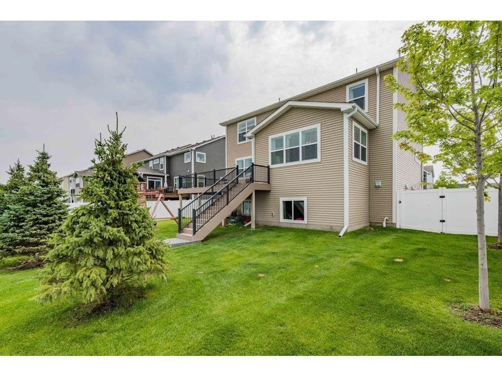 18468 70th Avenue Maple Grove, MN 55311