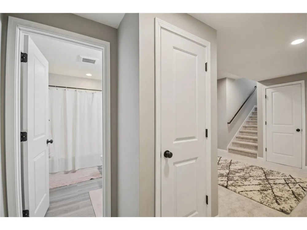 18468 70th Avenue Maple Grove, MN 55311