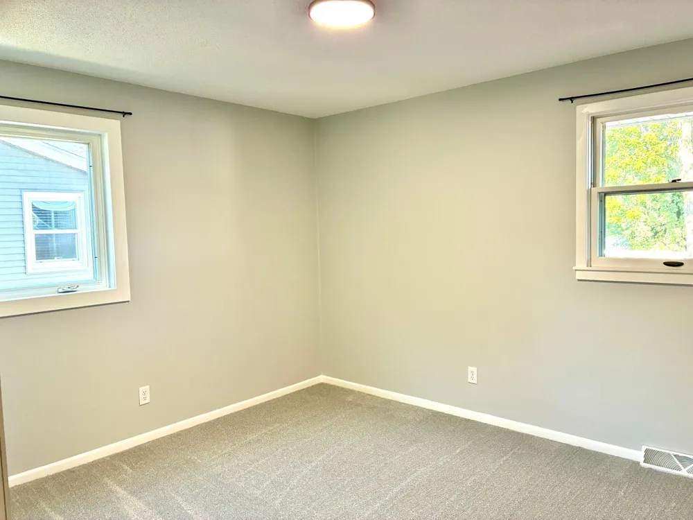 94 36th Avenue NW Rochester, MN 55901