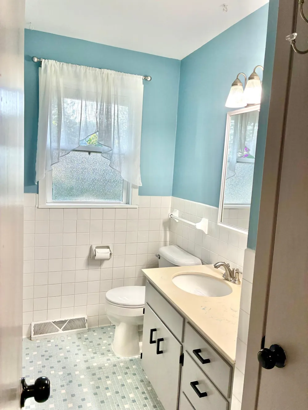 94 36th Avenue NW Rochester, MN 55901
