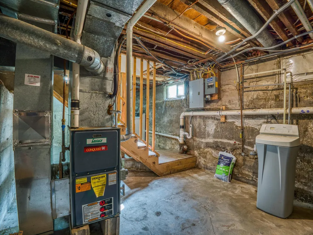 118 E Colfax Street Parkers Prairie, MN 56361