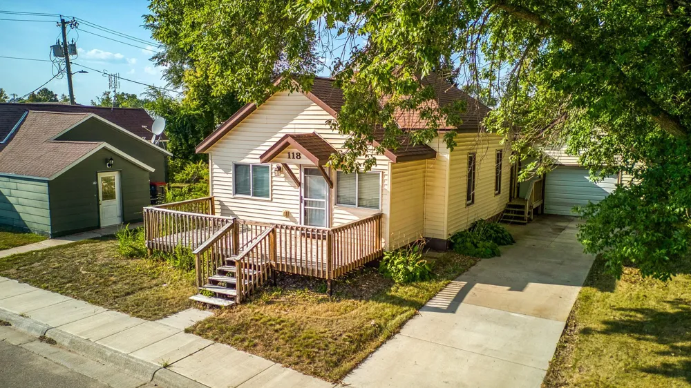 118 E Colfax Street Parkers Prairie, MN 56361