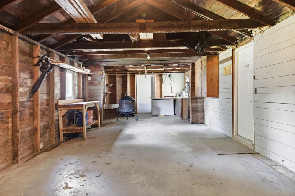 131 Elm Street E Norwood Young America, MN 55368