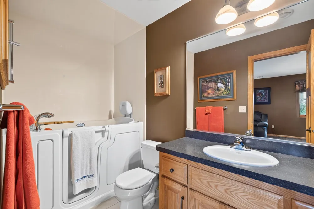 4915 200th Street Forest Lake, MN 55025
