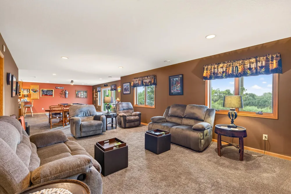 4915 200th Street Forest Lake, MN 55025