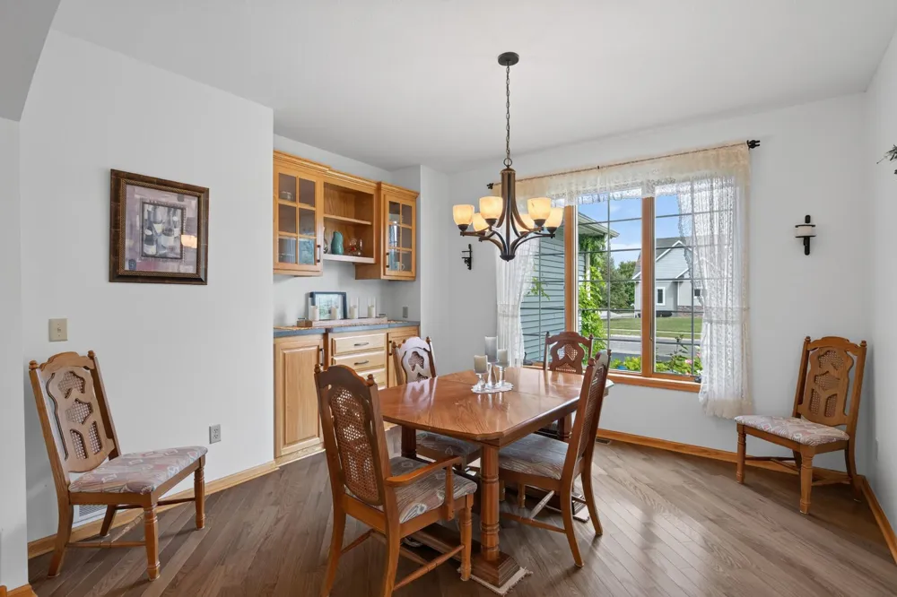4915 200th Street Forest Lake, MN 55025